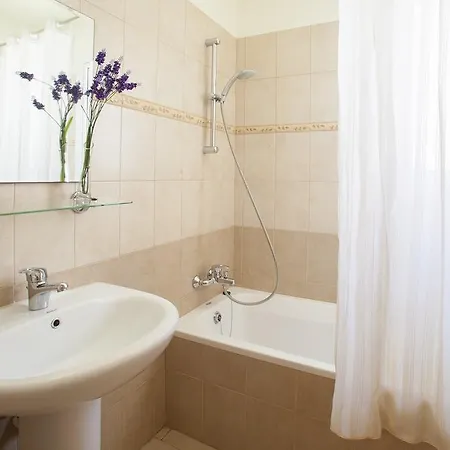 Daffodil Villa Protaras